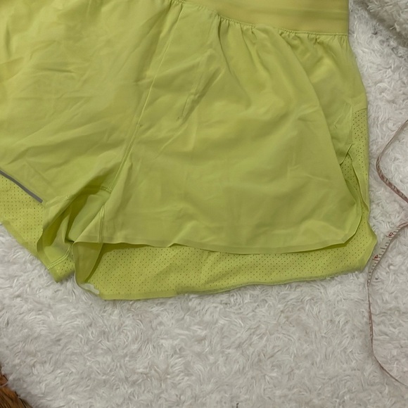 Lululemon athletic shorts for women’s - Picture 3 of 12